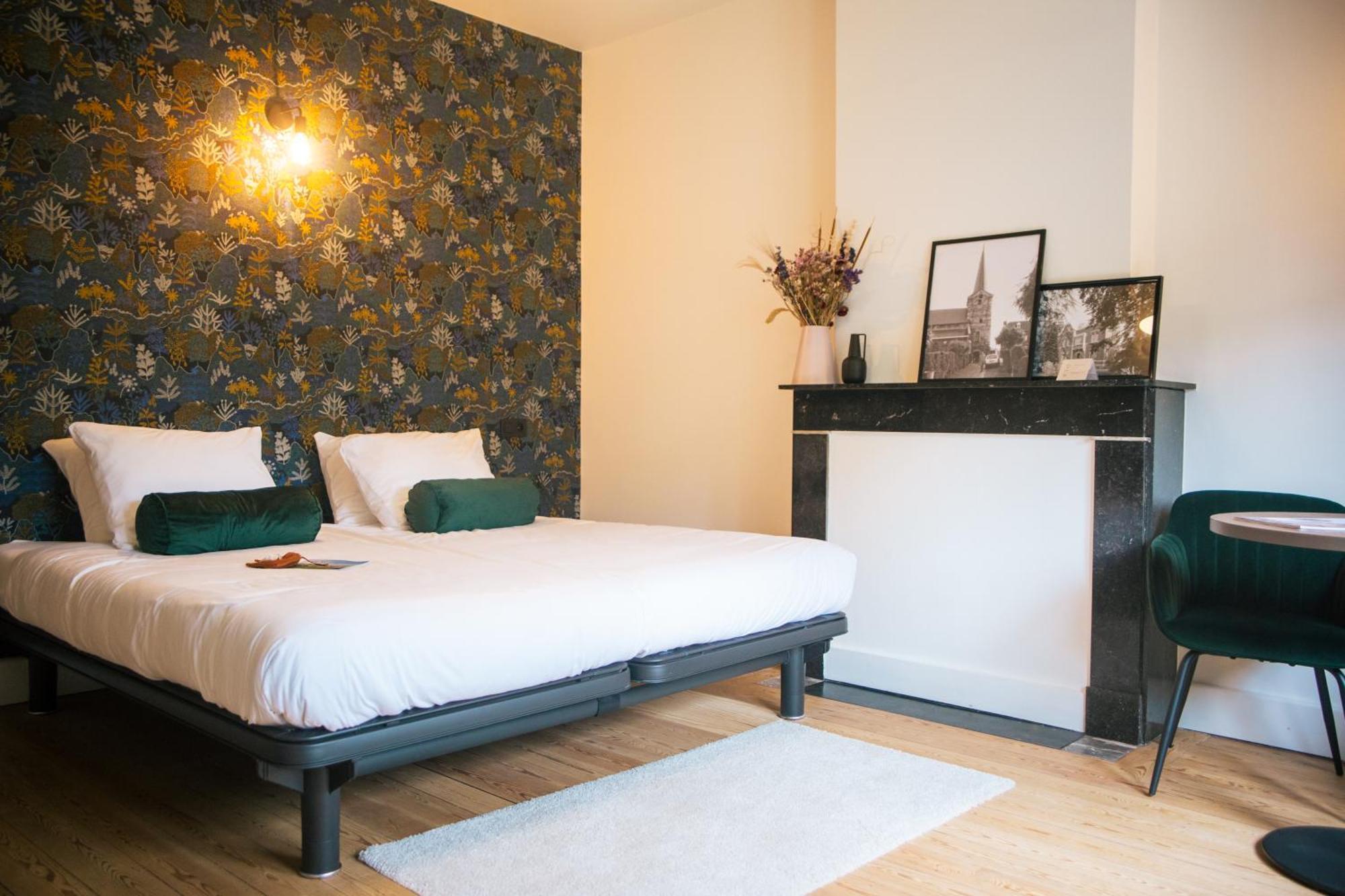 B&B Het Notarishuis - Authentiek Verblijf Nabij Maastricht Voeren Exterior foto